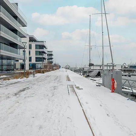 Port Marine With Sea View By Renters *