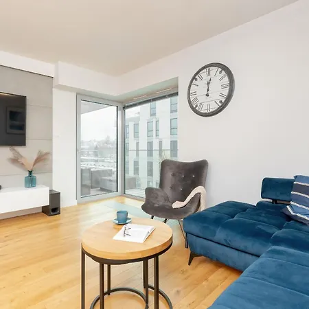 Port Marine With Sea View By Renters Lägenhet *