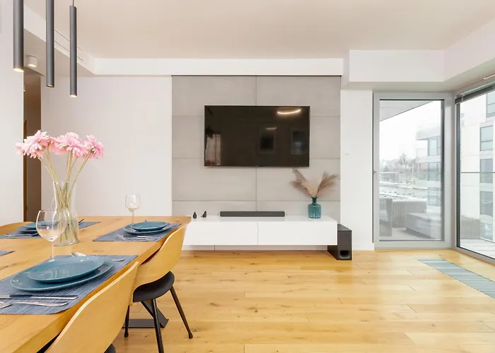 Lägenhet Port Marine With Sea View By Renters