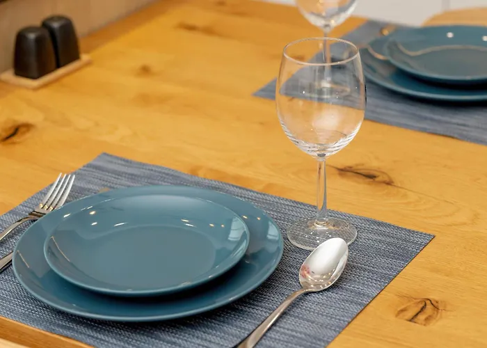 Lägenhet Port Marine With Sea View By Renters *